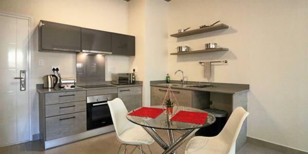 Lakeside Apartments Йоганнесбурґ Екстер'єр фото